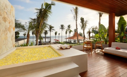 Jacuzzi Suite Ocean View 1BR Balcony
